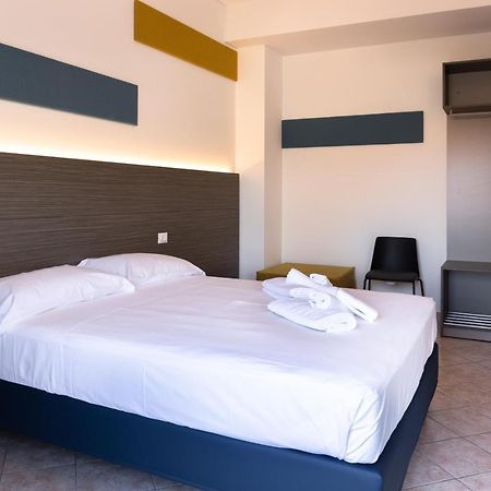 Smart And Sea Apartment Tortoreto Exterior photo